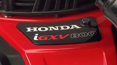 Image rapprochée du moteur Honda IGXV 800
